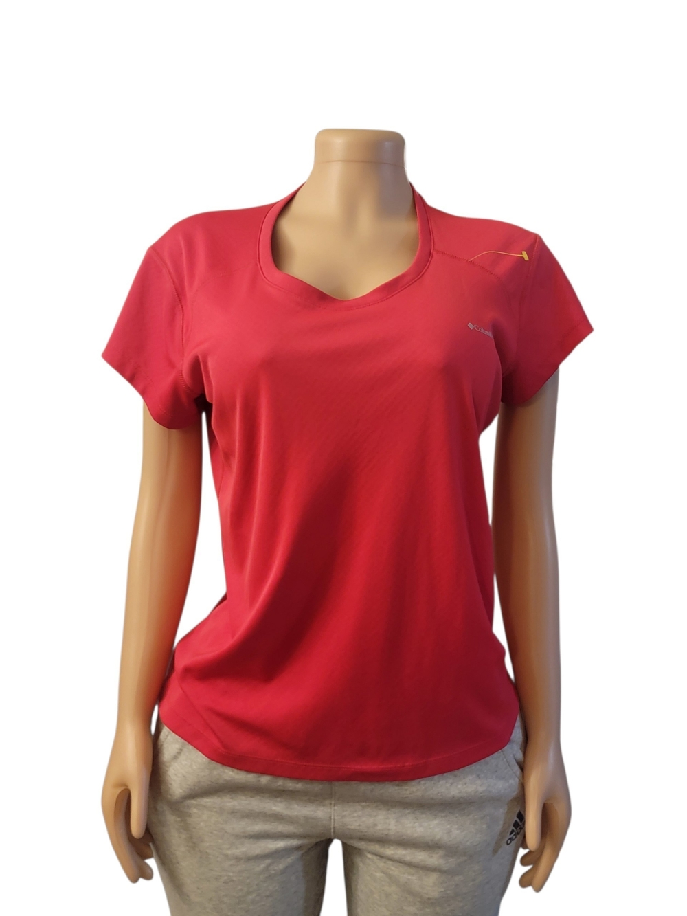 Columbia Red Short-Sleeve V-Neck Performance Tee